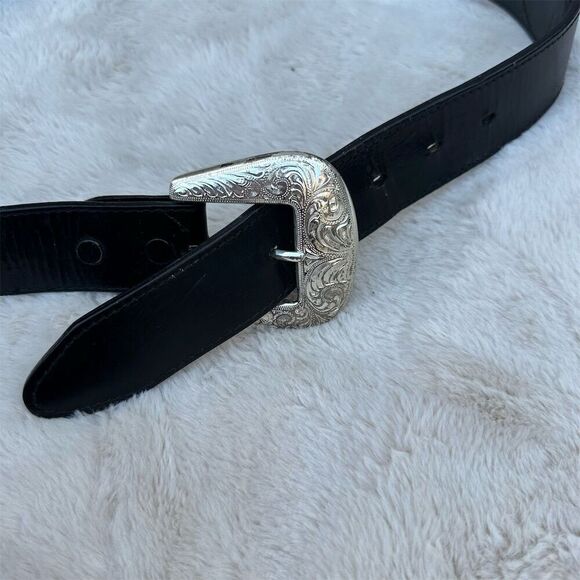Vintage Men's Western Leather Belt with Silver Buckle Size 34 - Picture 2 of 7